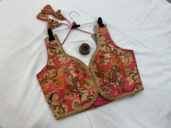 Semi Banarasi Saree Blouse (Sleeves Attachable)