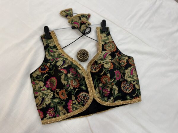 Semi Banarasi Saree Blouse (Sleeves Attachable) - Image 5