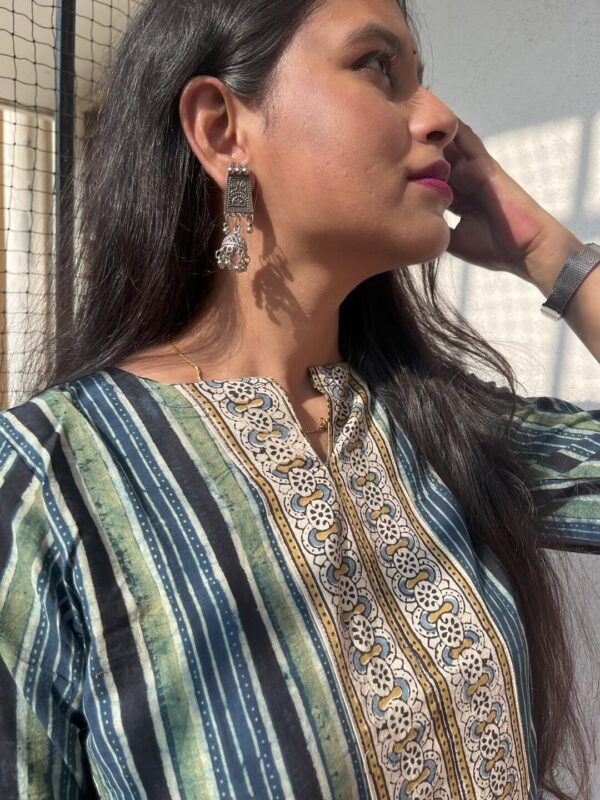 Striped Ajrak Round Neck Tunic - Image 2