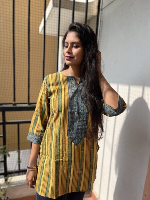 Striped Ajrak Round Neck Tunic - Image 2