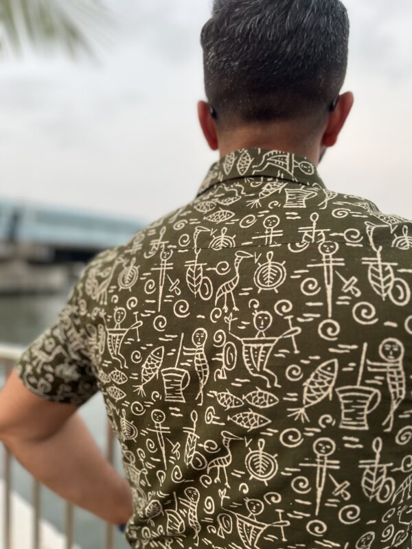 Worli Print Print Men's Shirt - Image 2